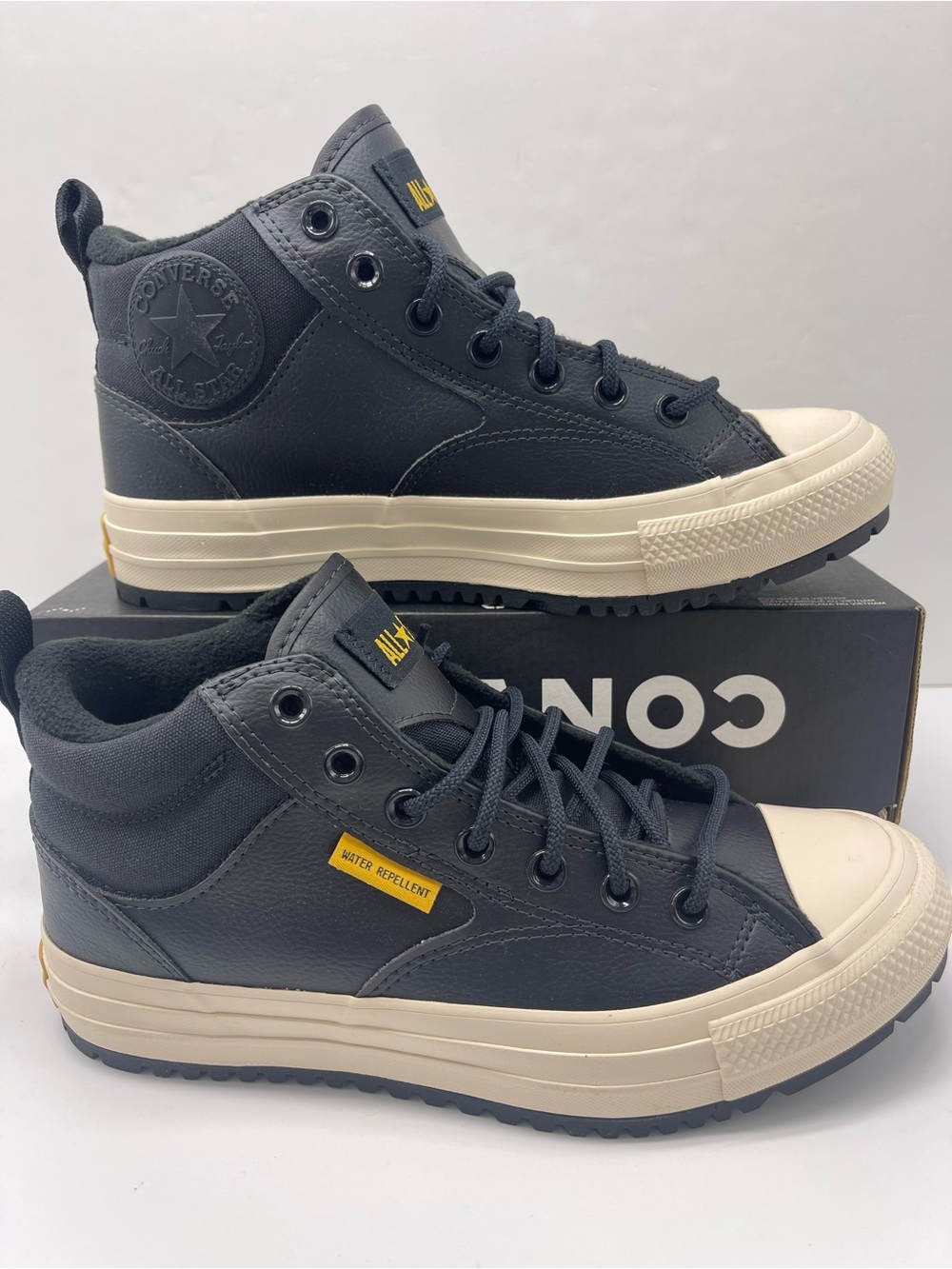 Converse WMNS CTAS MALDEN STREET BOOT MID
TOTAL ECLIPSE/BLACK Boots MTE All W